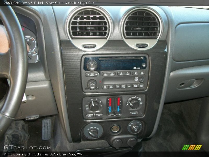 Silver Green Metallic / Light Oak 2003 GMC Envoy SLE 4x4