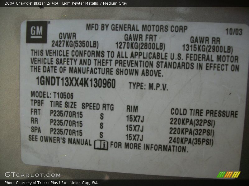 Light Pewter Metallic / Medium Gray 2004 Chevrolet Blazer LS 4x4