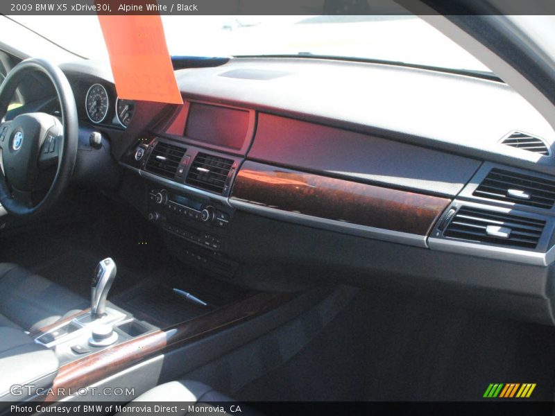 Alpine White / Black 2009 BMW X5 xDrive30i