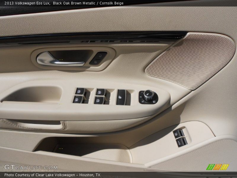 Controls of 2013 Eos Lux