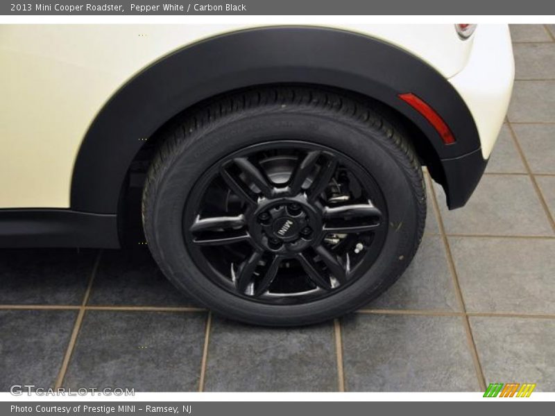 Pepper White / Carbon Black 2013 Mini Cooper Roadster