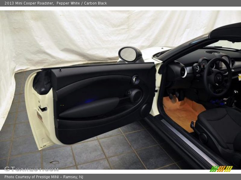 Pepper White / Carbon Black 2013 Mini Cooper Roadster