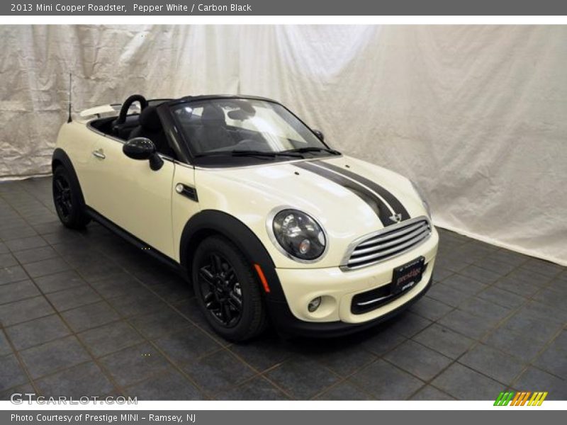 Pepper White / Carbon Black 2013 Mini Cooper Roadster