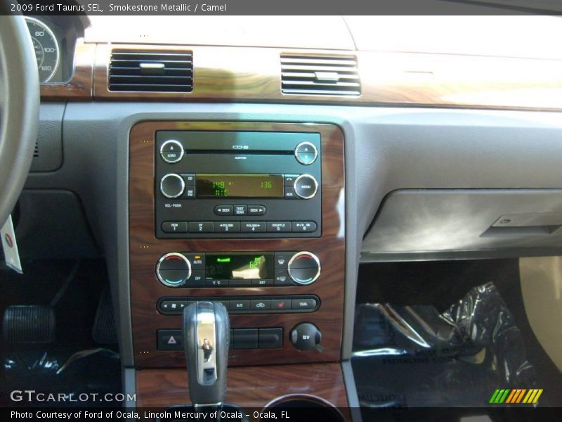 Smokestone Metallic / Camel 2009 Ford Taurus SEL