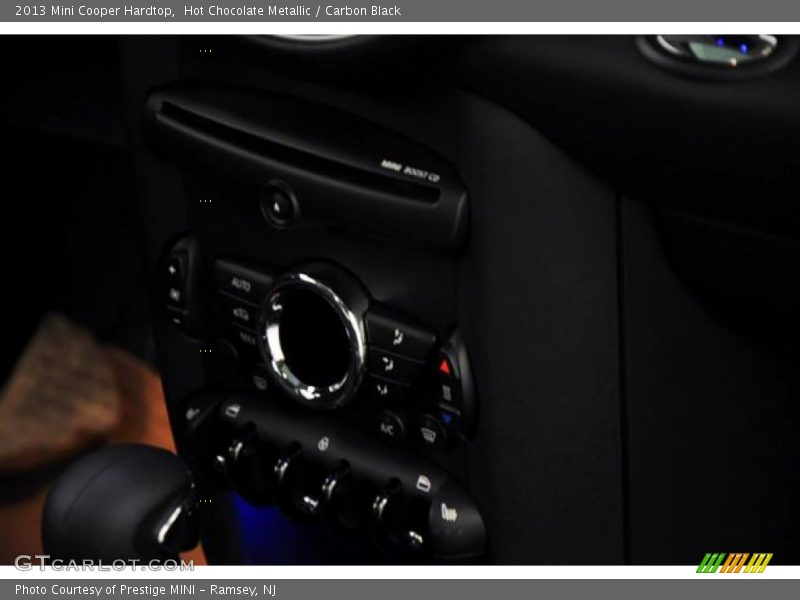 Hot Chocolate Metallic / Carbon Black 2013 Mini Cooper Hardtop