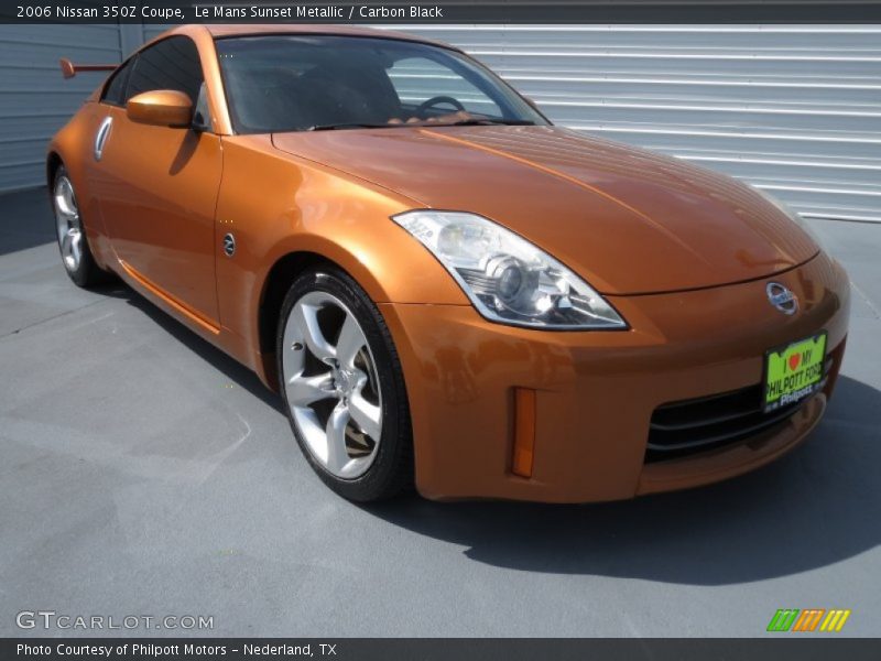Le Mans Sunset Metallic / Carbon Black 2006 Nissan 350Z Coupe