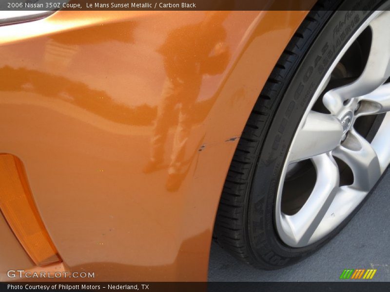 Le Mans Sunset Metallic / Carbon Black 2006 Nissan 350Z Coupe