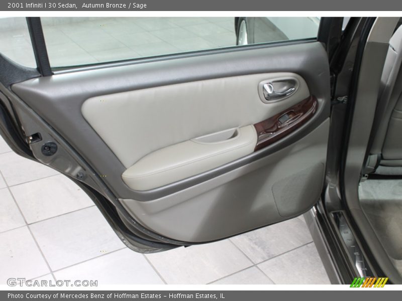 Autumn Bronze / Sage 2001 Infiniti I 30 Sedan