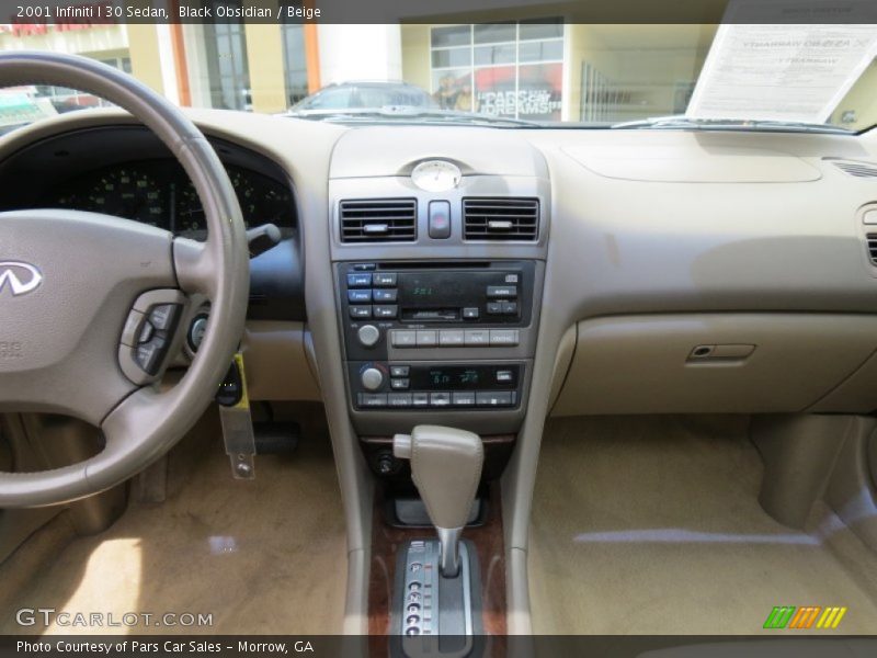 Black Obsidian / Beige 2001 Infiniti I 30 Sedan