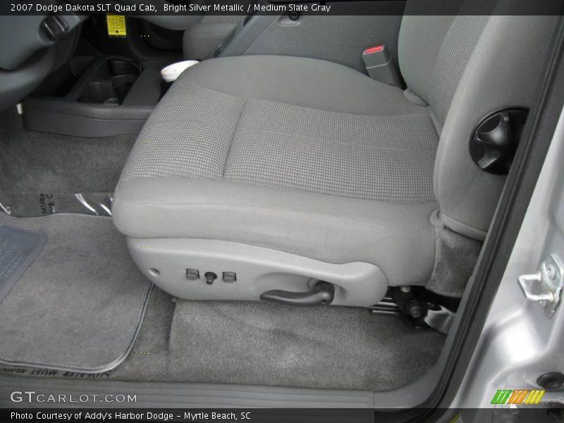 Bright Silver Metallic / Medium Slate Gray 2007 Dodge Dakota SLT Quad Cab