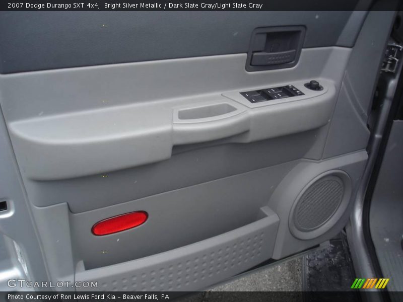 Bright Silver Metallic / Dark Slate Gray/Light Slate Gray 2007 Dodge Durango SXT 4x4