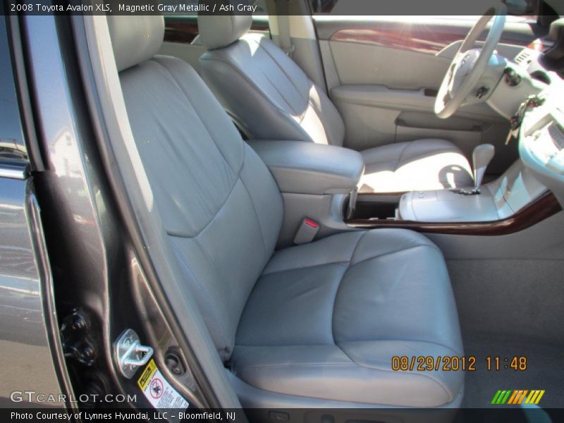 Magnetic Gray Metallic / Ash Gray 2008 Toyota Avalon XLS