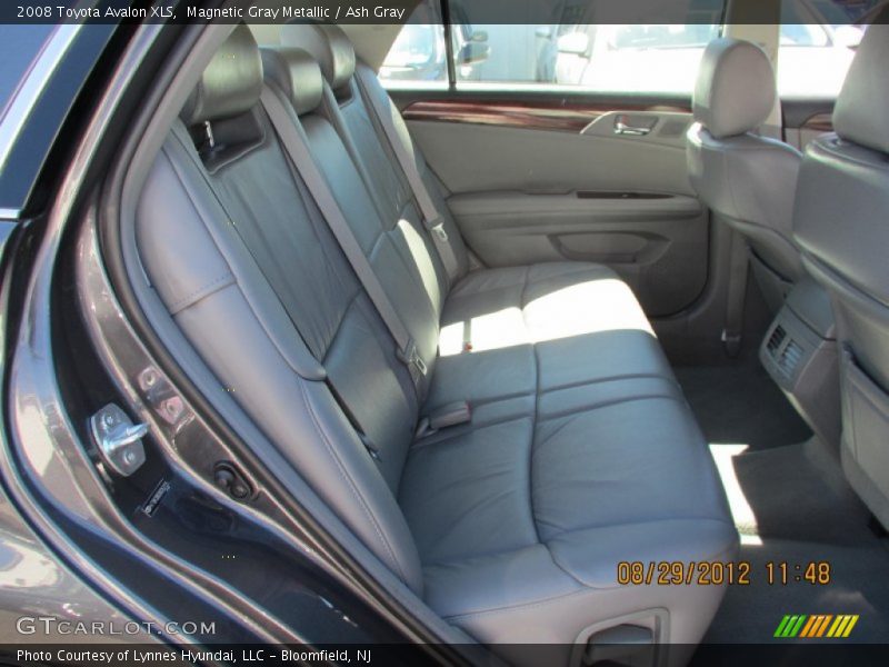 Magnetic Gray Metallic / Ash Gray 2008 Toyota Avalon XLS