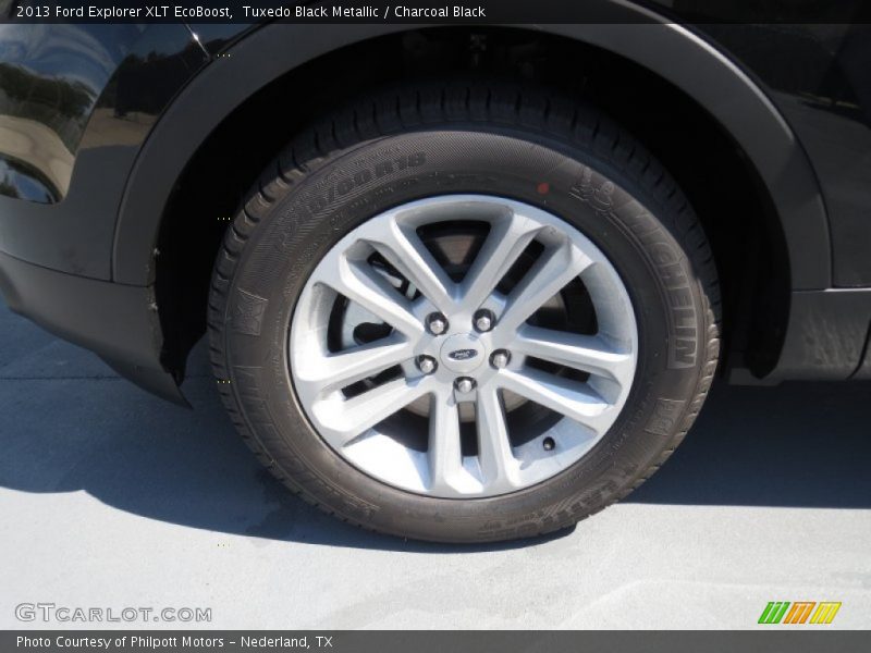  2013 Explorer XLT EcoBoost Wheel