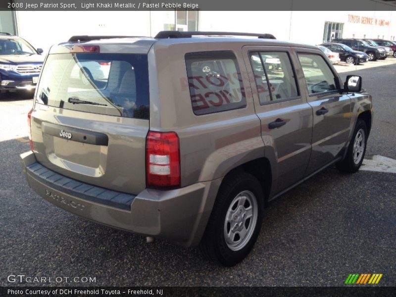 Light Khaki Metallic / Pastel Pebble Beige 2008 Jeep Patriot Sport