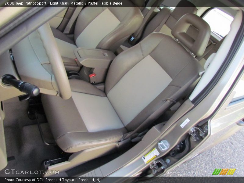 Light Khaki Metallic / Pastel Pebble Beige 2008 Jeep Patriot Sport