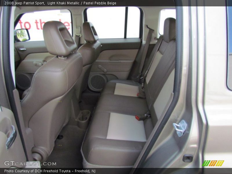 Light Khaki Metallic / Pastel Pebble Beige 2008 Jeep Patriot Sport