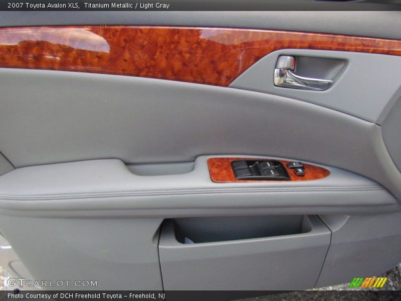 Titanium Metallic / Light Gray 2007 Toyota Avalon XLS