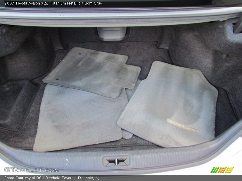 Titanium Metallic / Light Gray 2007 Toyota Avalon XLS