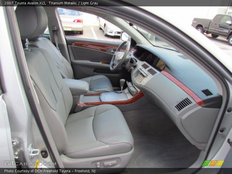 Titanium Metallic / Light Gray 2007 Toyota Avalon XLS
