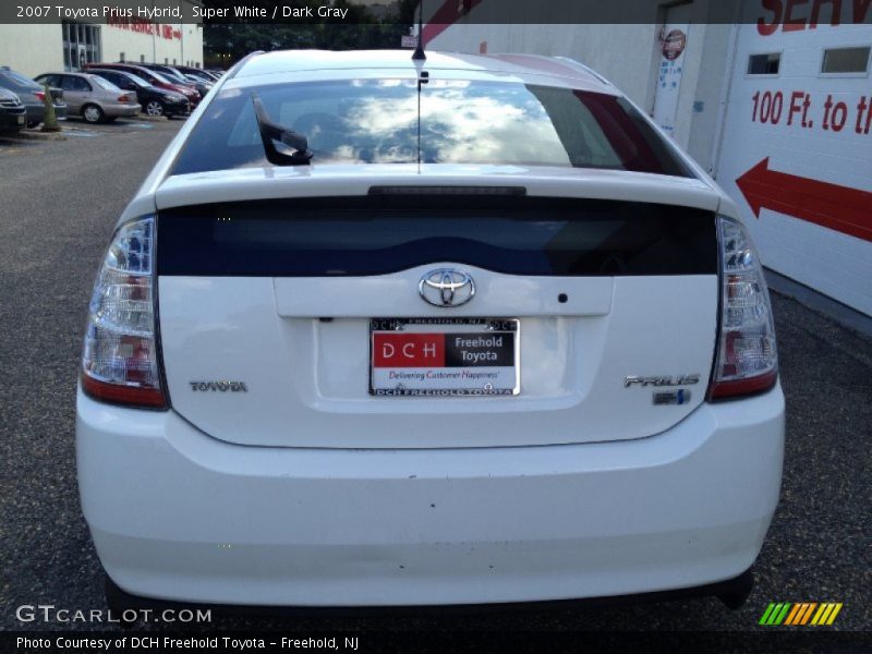 Super White / Dark Gray 2007 Toyota Prius Hybrid
