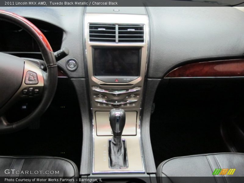 Tuxedo Black Metallic / Charcoal Black 2011 Lincoln MKX AWD