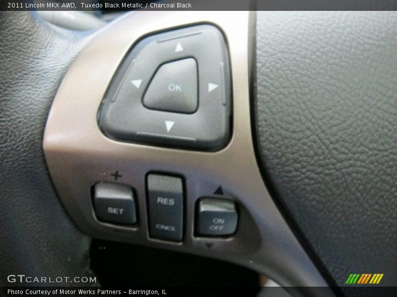 Controls of 2011 MKX AWD