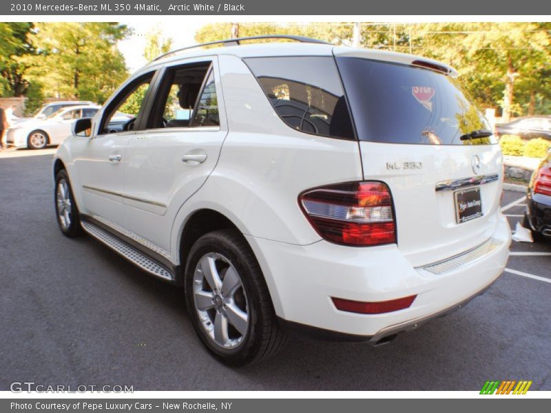 Arctic White / Black 2010 Mercedes-Benz ML 350 4Matic