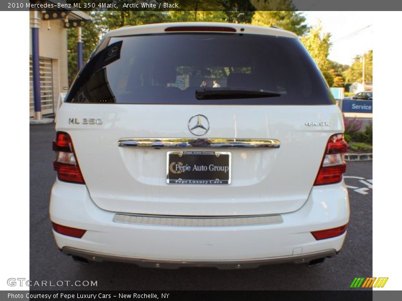 Arctic White / Black 2010 Mercedes-Benz ML 350 4Matic