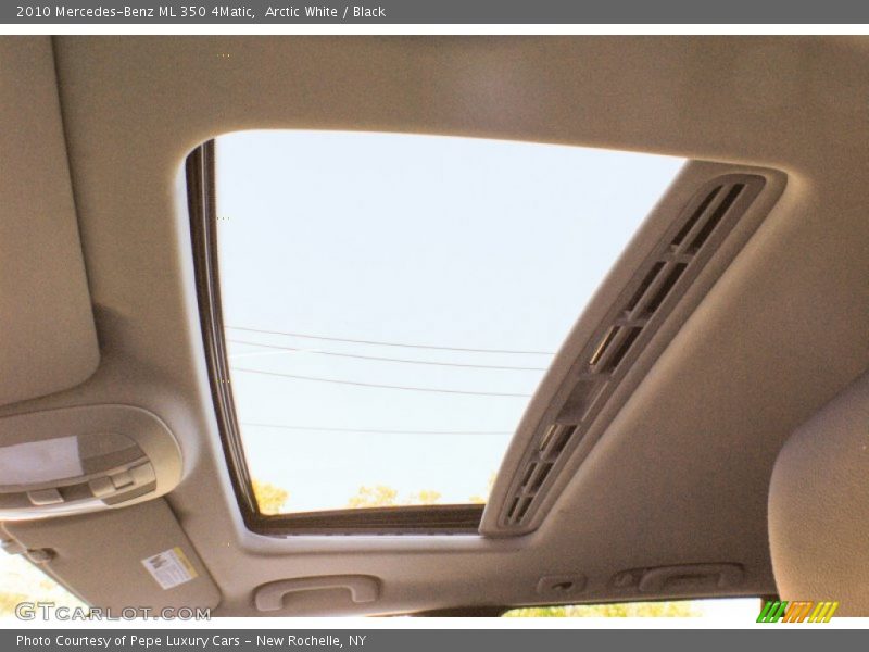 Arctic White / Black 2010 Mercedes-Benz ML 350 4Matic