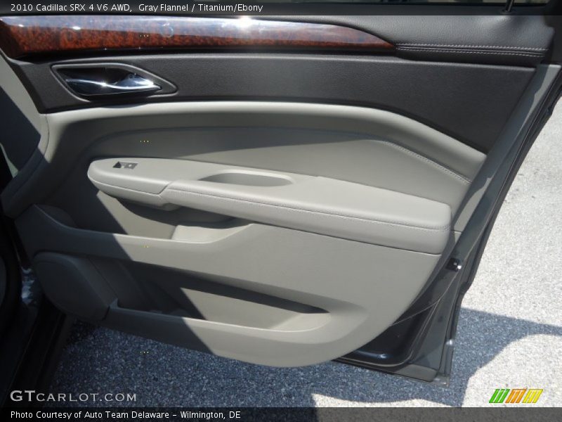 Gray Flannel / Titanium/Ebony 2010 Cadillac SRX 4 V6 AWD