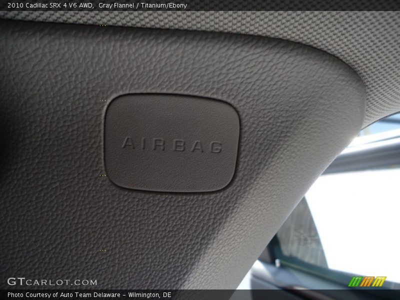 Gray Flannel / Titanium/Ebony 2010 Cadillac SRX 4 V6 AWD