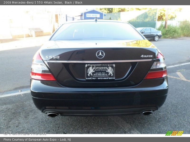Black / Black 2009 Mercedes-Benz S 550 4Matic Sedan