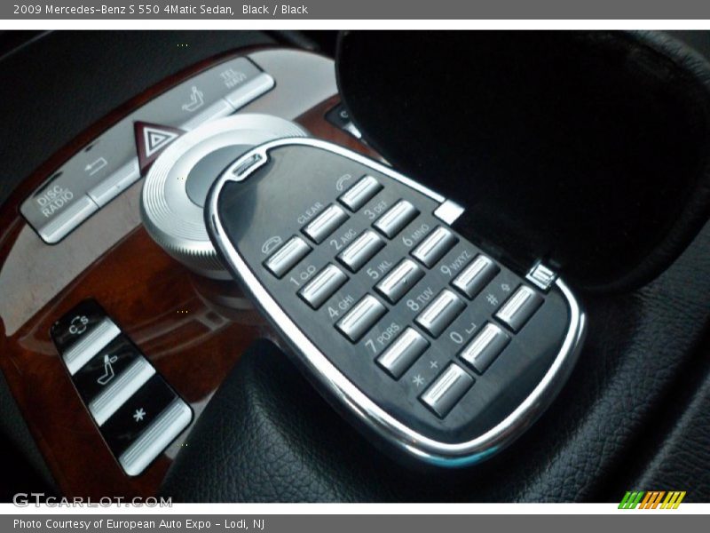 Black / Black 2009 Mercedes-Benz S 550 4Matic Sedan