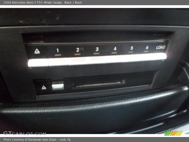 Black / Black 2009 Mercedes-Benz S 550 4Matic Sedan