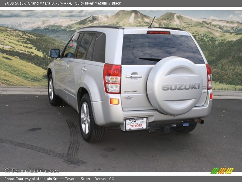 Quicksilver Metallic / Black 2009 Suzuki Grand Vitara Luxury 4x4