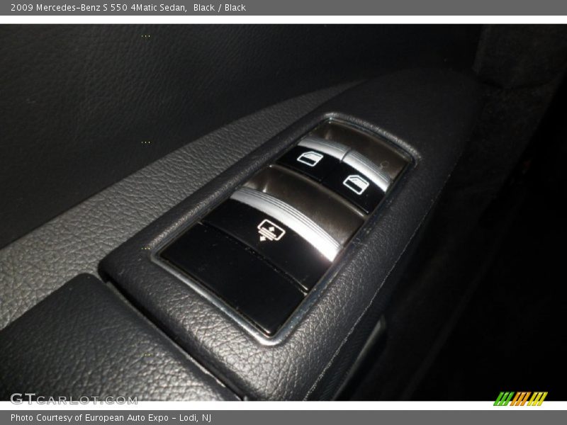 Black / Black 2009 Mercedes-Benz S 550 4Matic Sedan