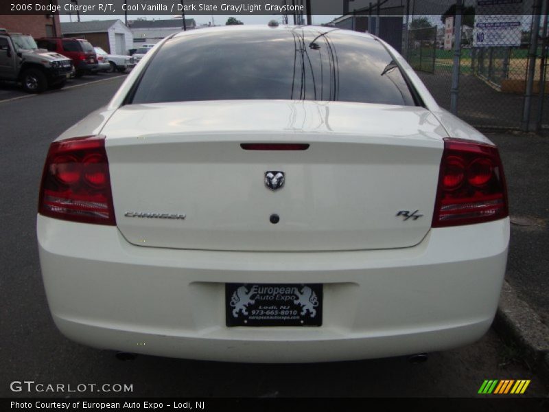 Cool Vanilla / Dark Slate Gray/Light Graystone 2006 Dodge Charger R/T
