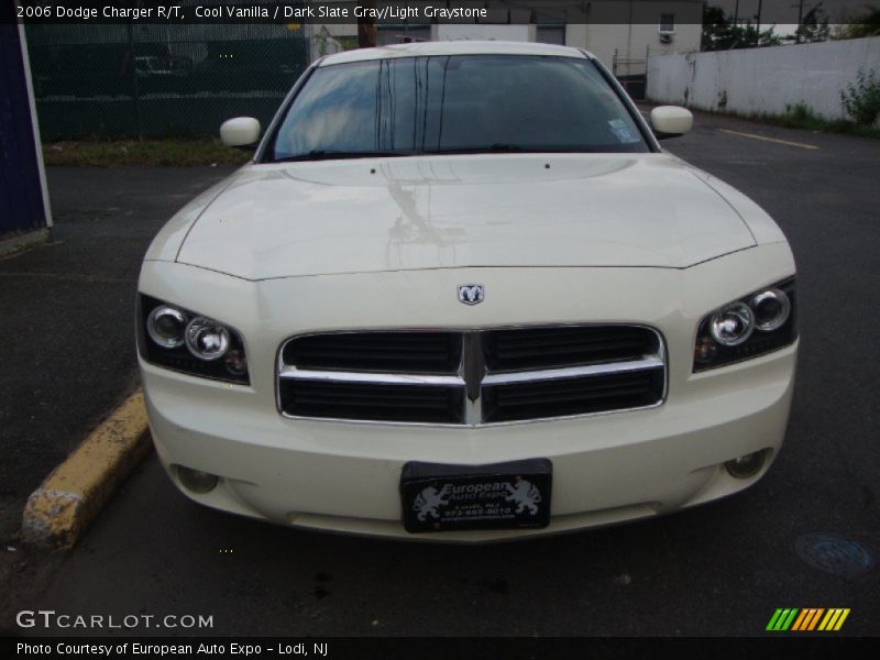 Cool Vanilla / Dark Slate Gray/Light Graystone 2006 Dodge Charger R/T