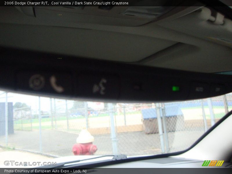 Cool Vanilla / Dark Slate Gray/Light Graystone 2006 Dodge Charger R/T