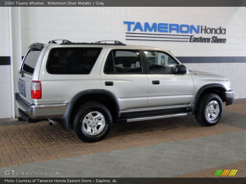 Millennium Silver Metallic / Gray 2000 Toyota 4Runner