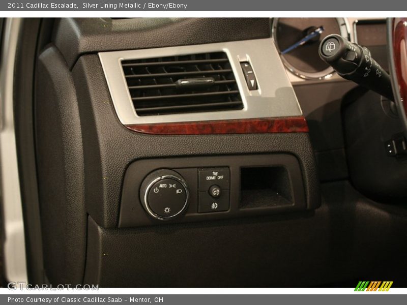 Silver Lining Metallic / Ebony/Ebony 2011 Cadillac Escalade
