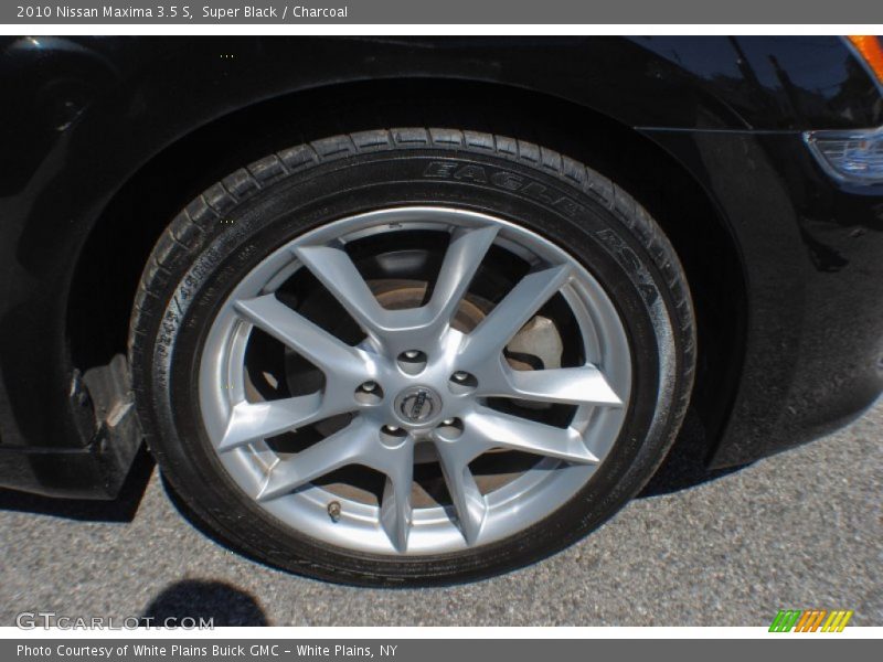 Super Black / Charcoal 2010 Nissan Maxima 3.5 S
