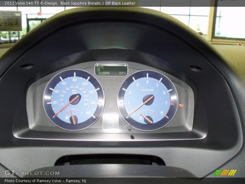 Black Sapphire Metallic / Off Black Leather 2011 Volvo S40 T5 R-Design