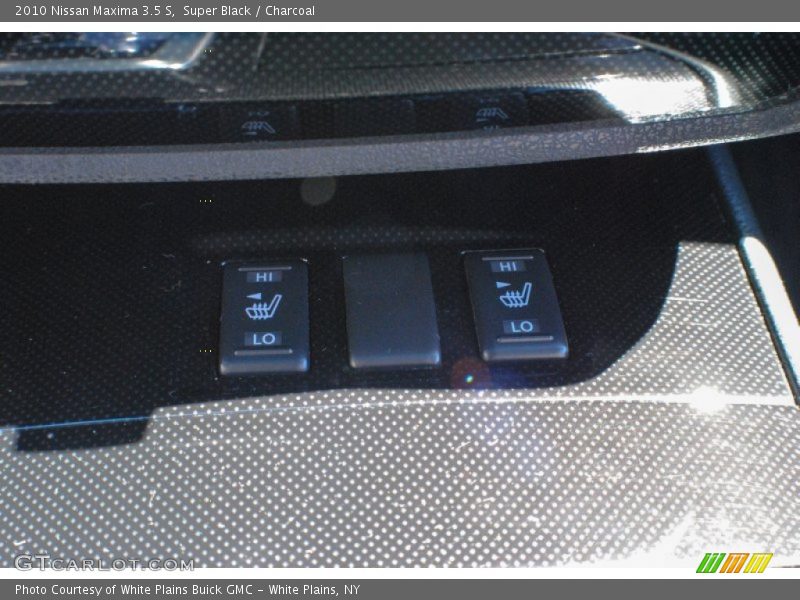 Super Black / Charcoal 2010 Nissan Maxima 3.5 S