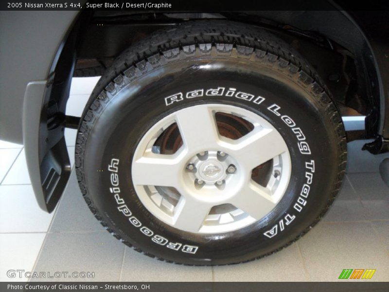 Super Black / Desert/Graphite 2005 Nissan Xterra S 4x4