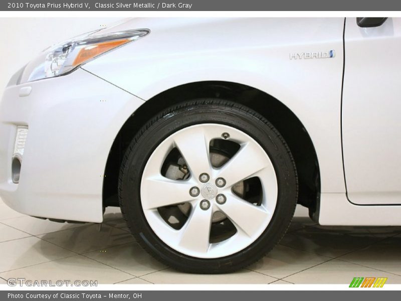 Classic Silver Metallic / Dark Gray 2010 Toyota Prius Hybrid V