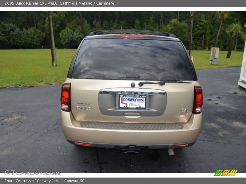 Cashmere Metallic / Cashmere 2005 Buick Rainier CXL AWD