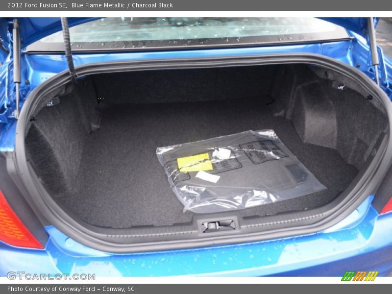  2012 Fusion SE Trunk