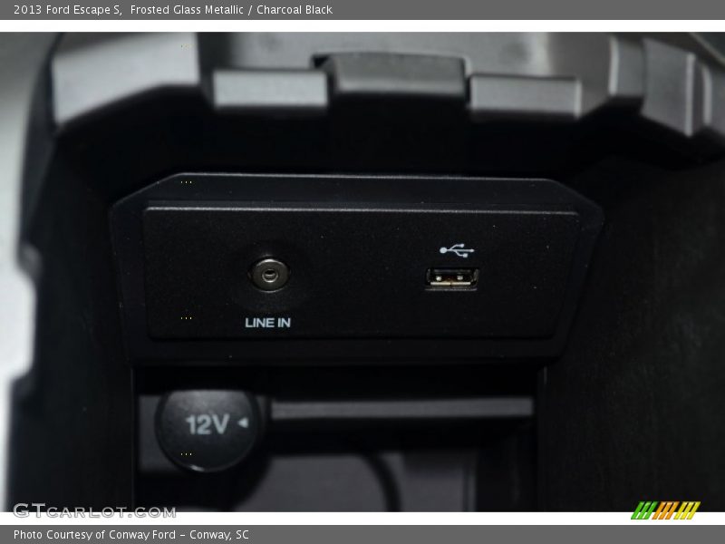Frosted Glass Metallic / Charcoal Black 2013 Ford Escape S